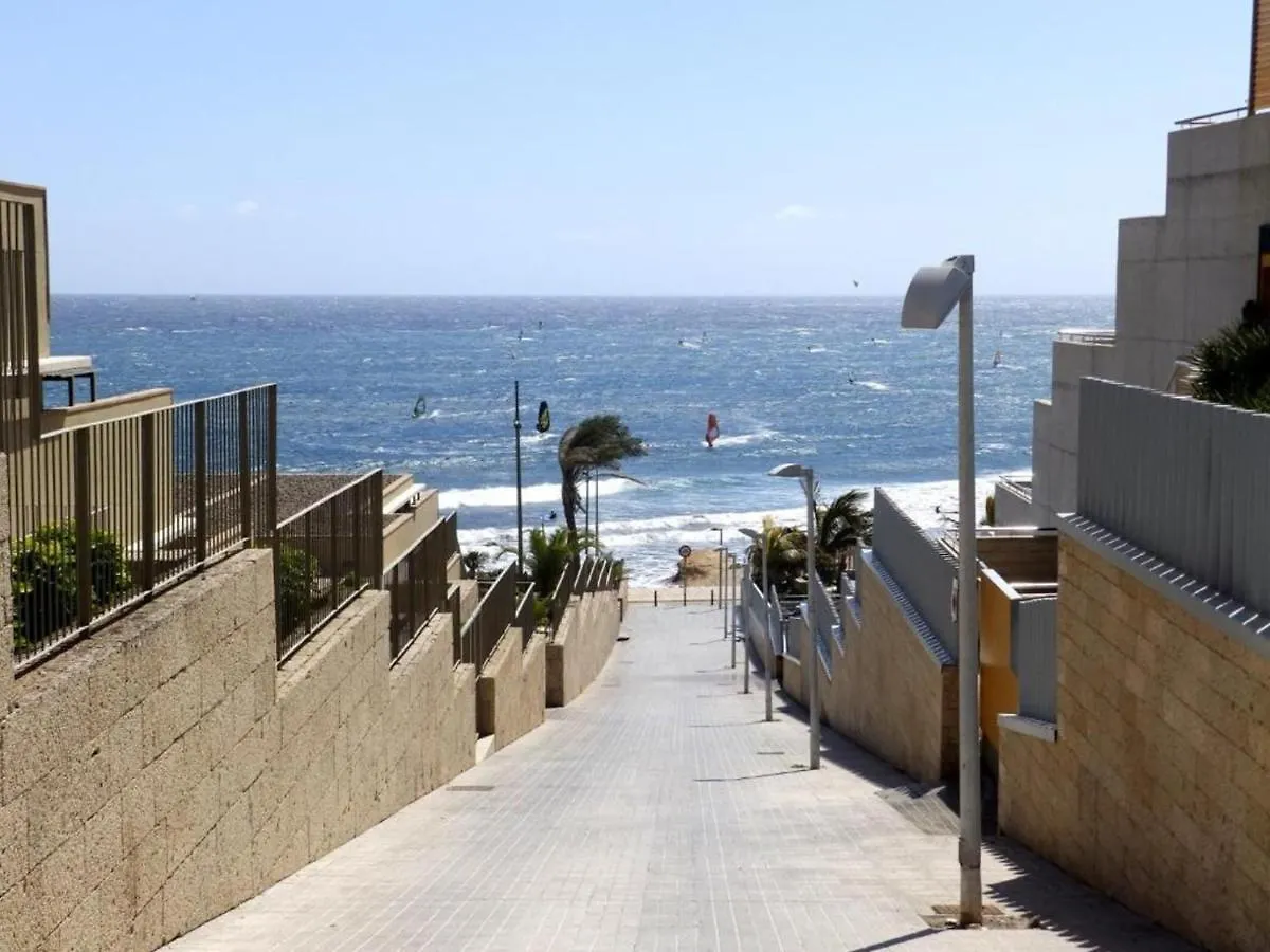 Villa Los Vientos Only 100M To The Surf Beach, Terrace, Balcony, Sea View, Wifi Granadilla De Abona Spagna