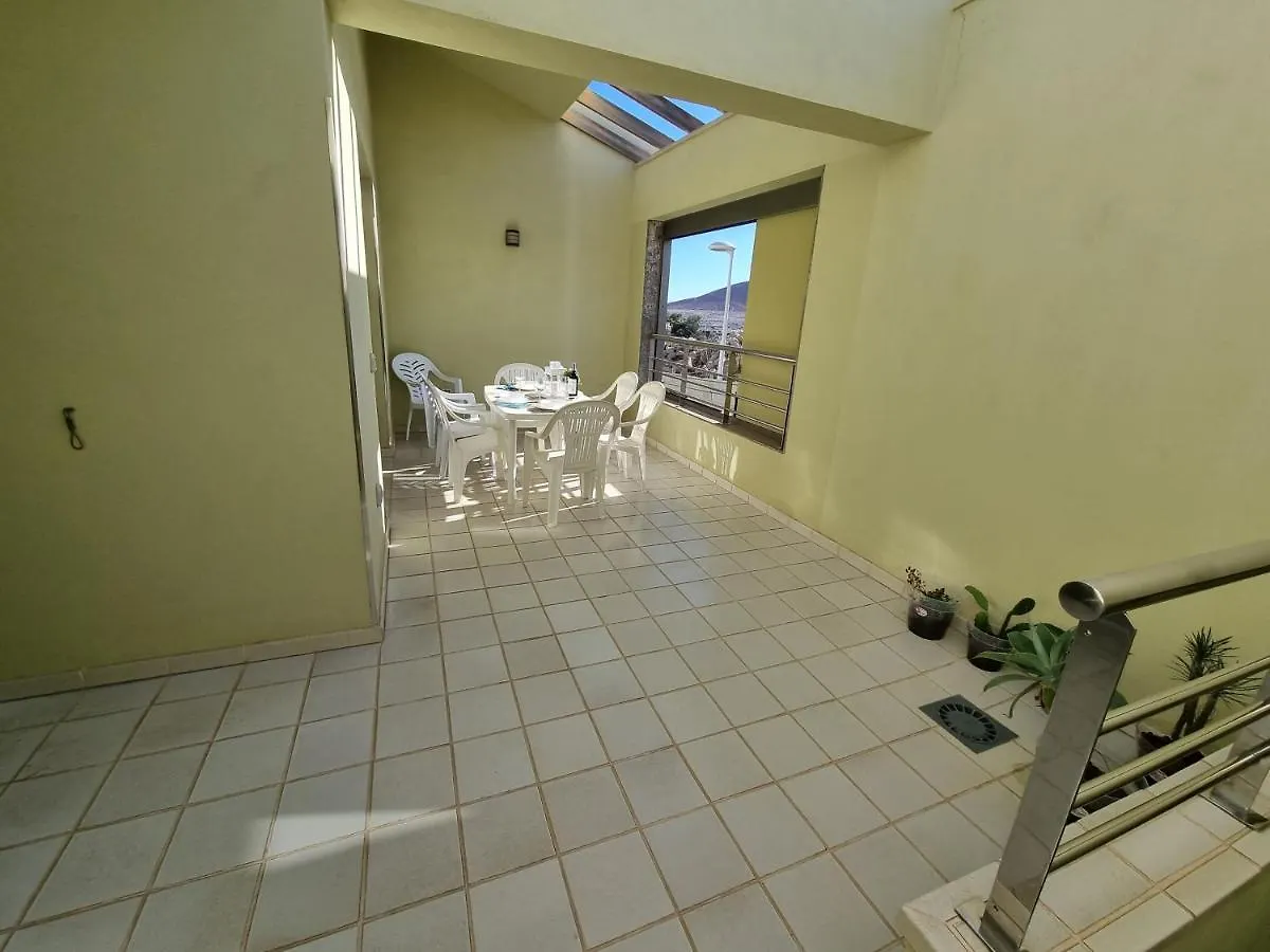 Villa Los Vientos Only 100M To The Surf Beach, Terrace, Balcony, Sea View, Wifi Granadilla De Abona 0*,  Spagna