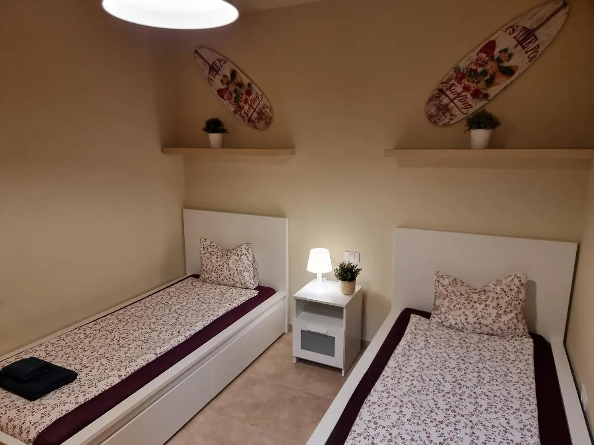 Semesterbostad Villa Los Vientos Only 100M To The Surf Beach, Terrace, Balcony, Sea View, Wifi Granadilla De Abona Spanien